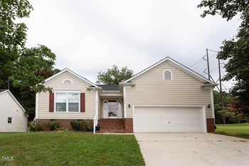 2408 Deanwood Dr, Raleigh, NC 27615