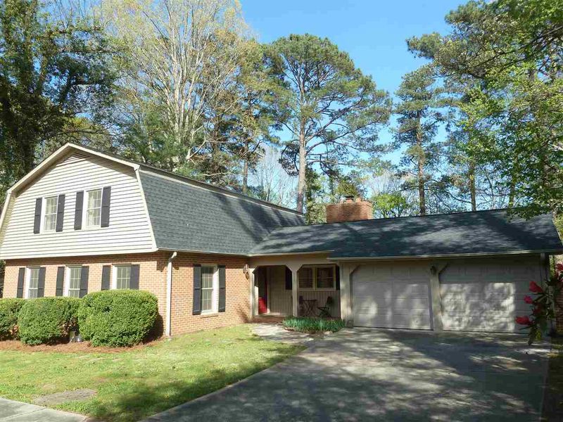 2408 Dellwood Dr, Durham, NC 27705