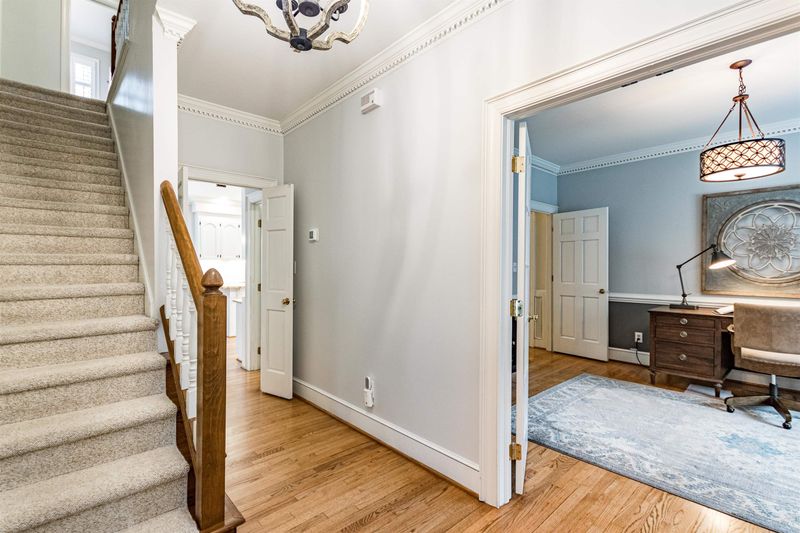 2408 Eddystone Rd, Raleigh, NC 27612