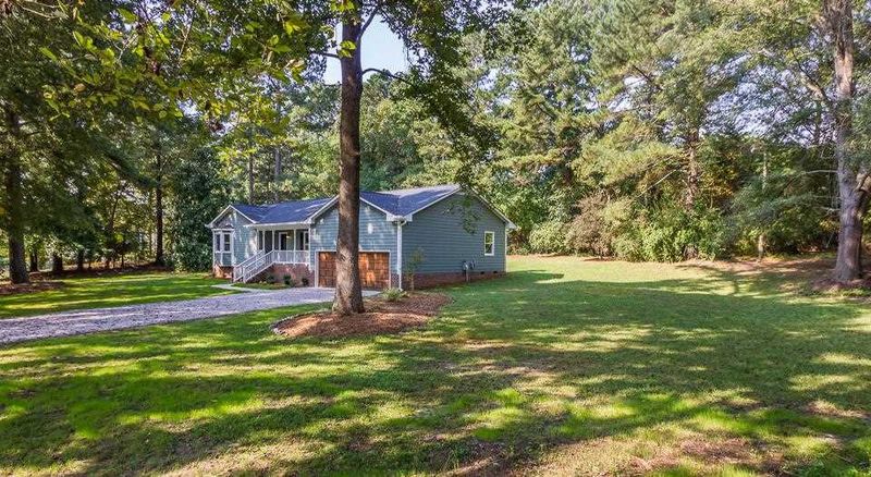 2408 Raymond Smith Rd, Raleigh, NC 27603