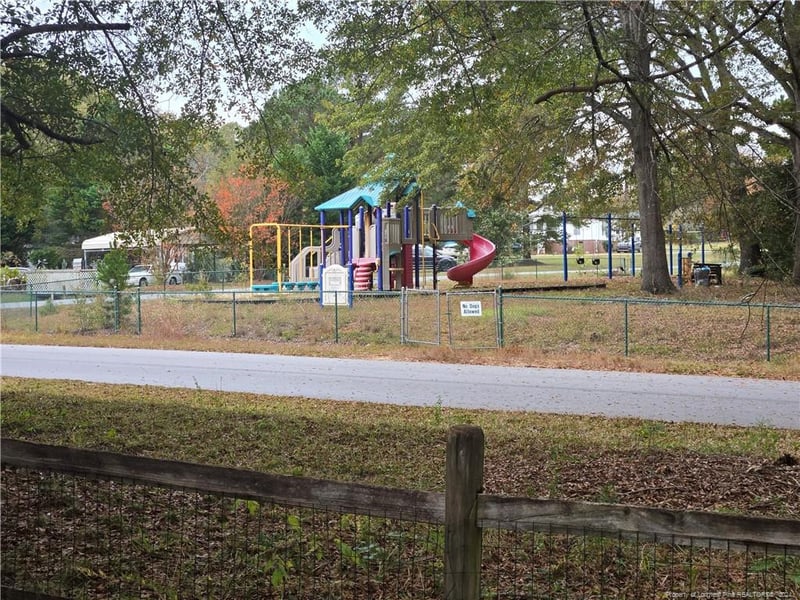 2408 Ridge Rn, Lillington, NC 27546