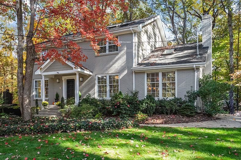 2408 Wentworth St, Raleigh, NC 27612