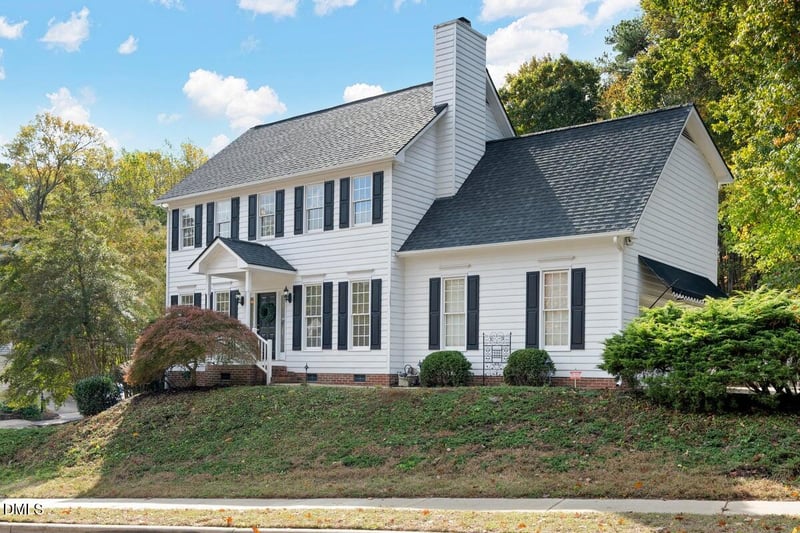 2408 Weybridge Dr, Raleigh, NC 27615