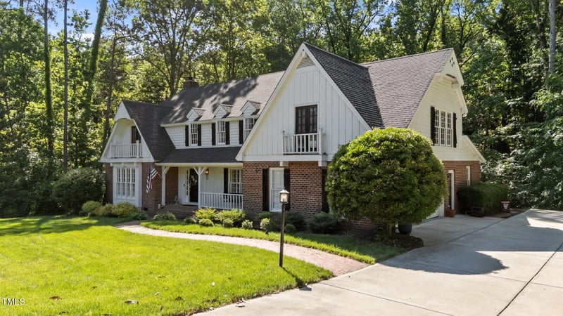 2409 Beechview Ct, Raleigh, NC 27615