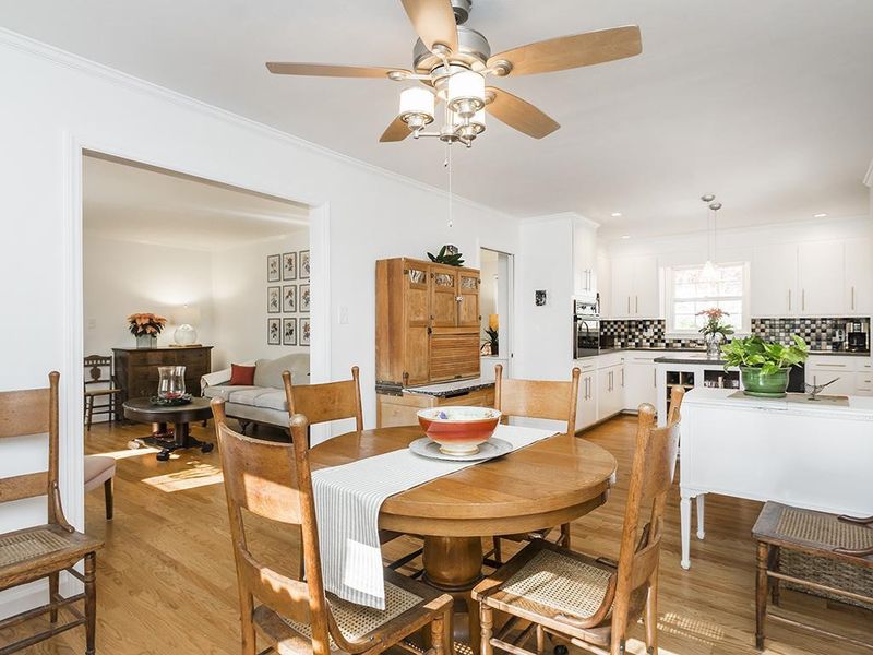 2409 Blanche Dr, Burlington, NC 27215