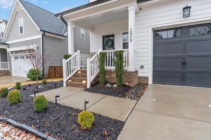 2409 Glade Mill Ct, Fuquay Varina, NC 27526
