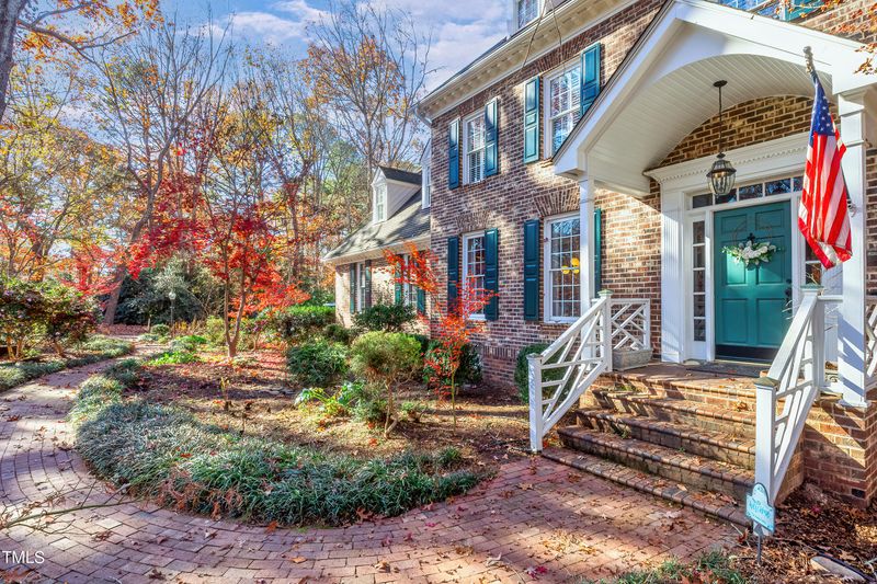 2409 Heartley Dr, Raleigh, NC 27615