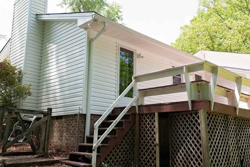 2409 Kelly Rd, Apex, NC 27502