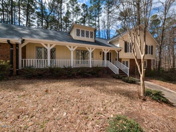 241 Beachers Brook Ln, Cary, NC 27511