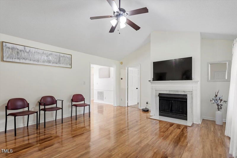 241 Deep Creek Dr, Clayton, NC 27520