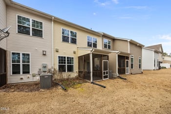 241 Durants Neck Ln, Morrisville, NC 27560