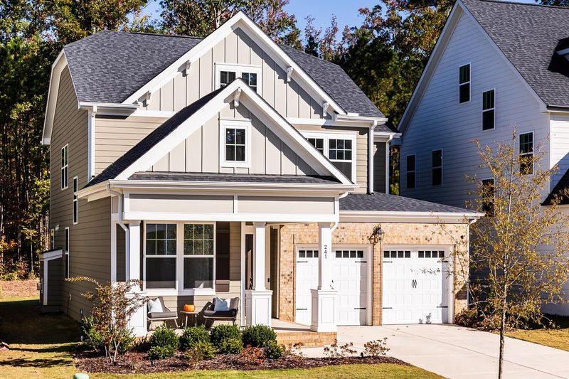 241 Emory Bluffs Dr, Holly Springs, NC 27540