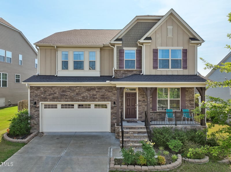 241 Fishburn Dr, Apex, NC 27523
