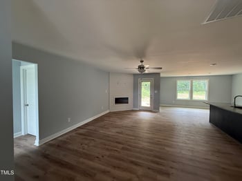 241 Maxwell Farm Ln, Selma, NC 27576