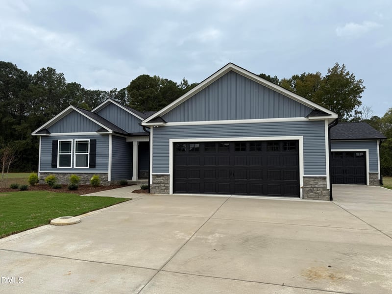 241 Maxwell Farm Ln, Selma, NC 27576