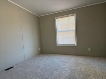 241 Patches Ln, Roseboro, NC 28382