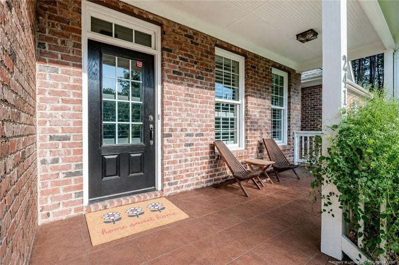 241 Saintsbury Pl, Sanford, NC 27332