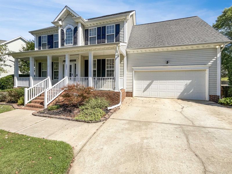 241 Sarazen Dr, Clayton, NC 27527