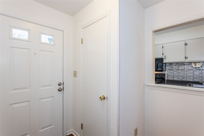241 Schultz St #241, Chapel Hill, NC 27514