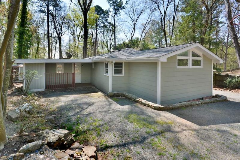 241 Severin St, Chapel Hill, NC 27516