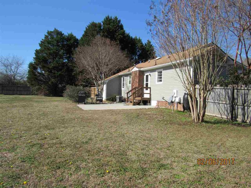 241 Southgate Dr, Garner, NC 27529