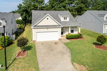 241 Stansbury Ln, Clayton, NC 27527