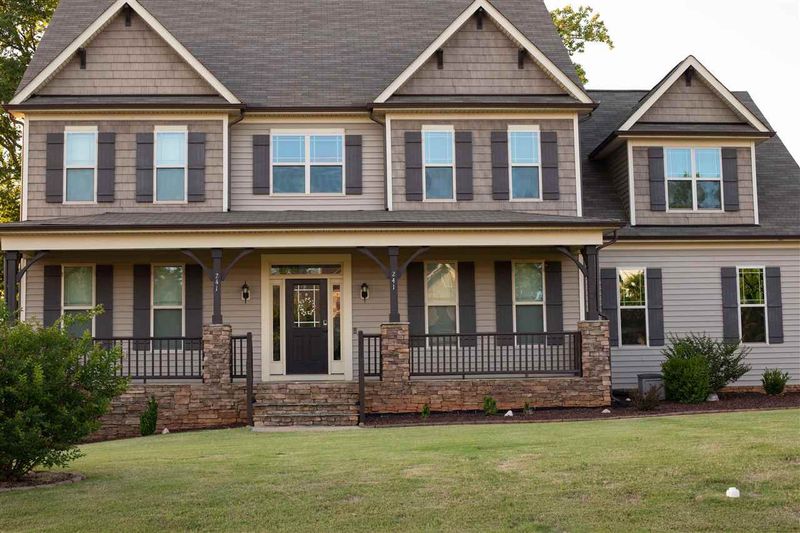 241 Swann Trl, Clayton, NC 27527