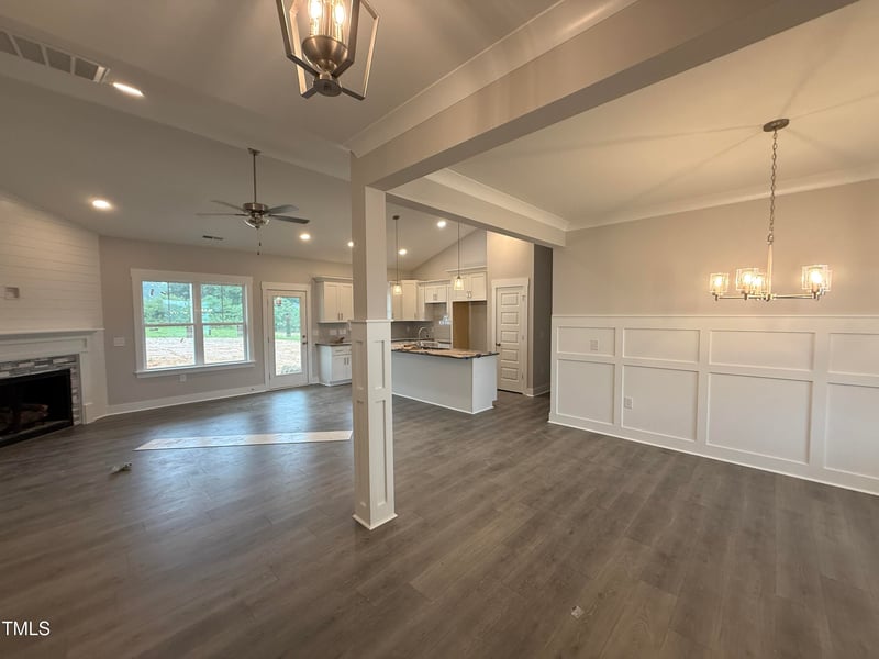 241 Tee Dr, Selma, NC 27576