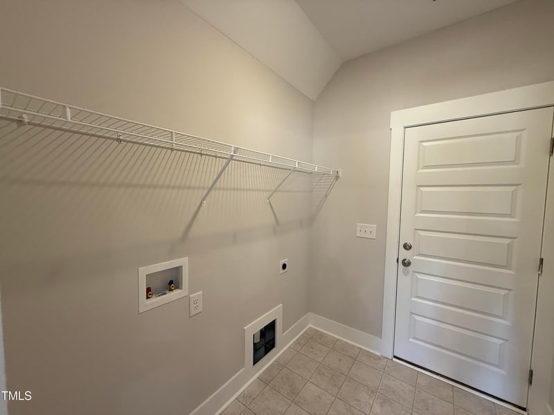 241 Tee Dr, Selma, NC 27576