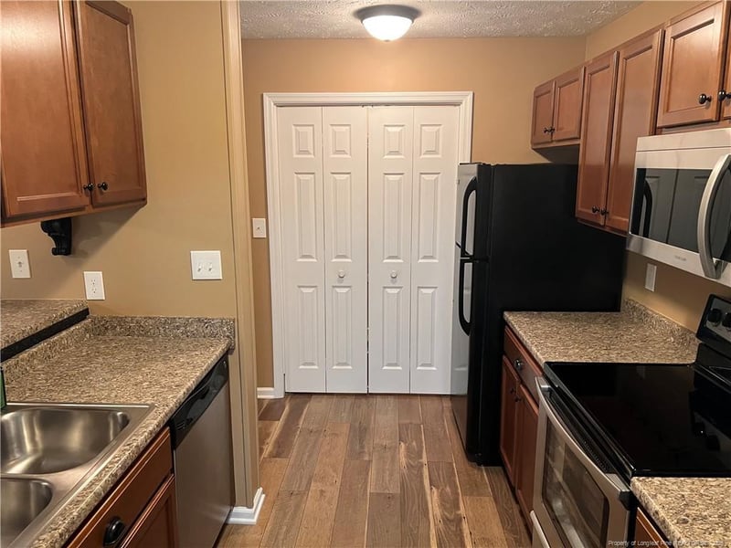 241 Waterdown Dr #11, Fayetteville, NC 28314