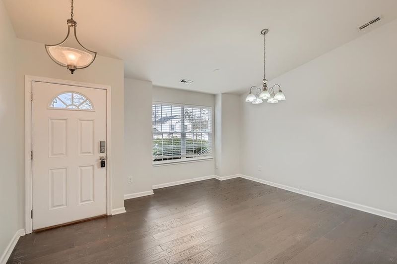 241 N Weststone Blvd, Fuquay Varina, NC 27526
