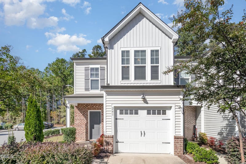 241 White Oak Ridge Dr, Garner, NC 27529