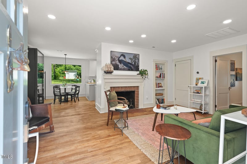 2410 Huron St, Durham, NC 27707