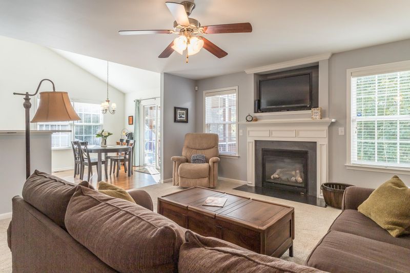 2410 Summit Dr, Hillsborough, NC 27278