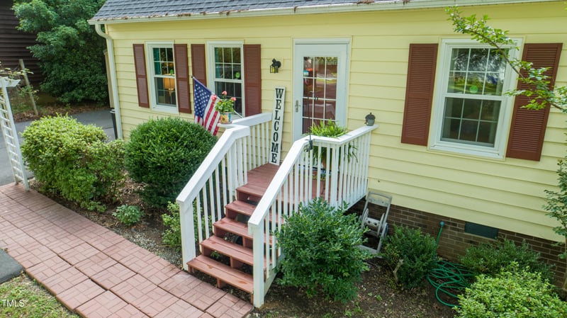2410 Wade Hampton Rd, Hillsborough, NC 27278