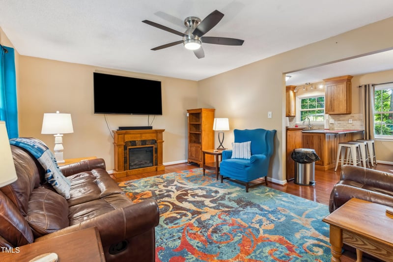 2410 Wade Hampton Rd, Hillsborough, NC 27278