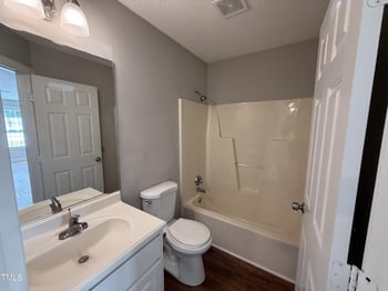 2410 Winding Creek Dr, Wilson, NC 27893