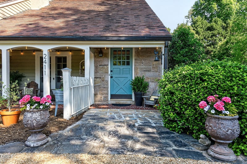 2411 Anderson Dr, Raleigh, NC 27608