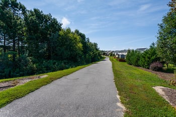 2411 Cattail Pond Dr, Zebulon, NC 27597
