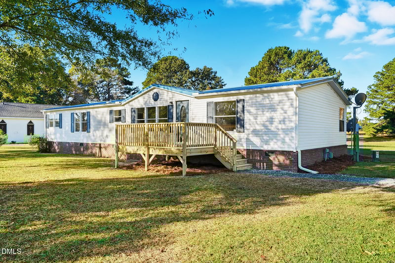 2411 Freedom Rd, Smithfield, NC 27577