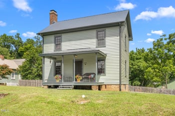 2411 Glencoe St, Burlington, NC 27217