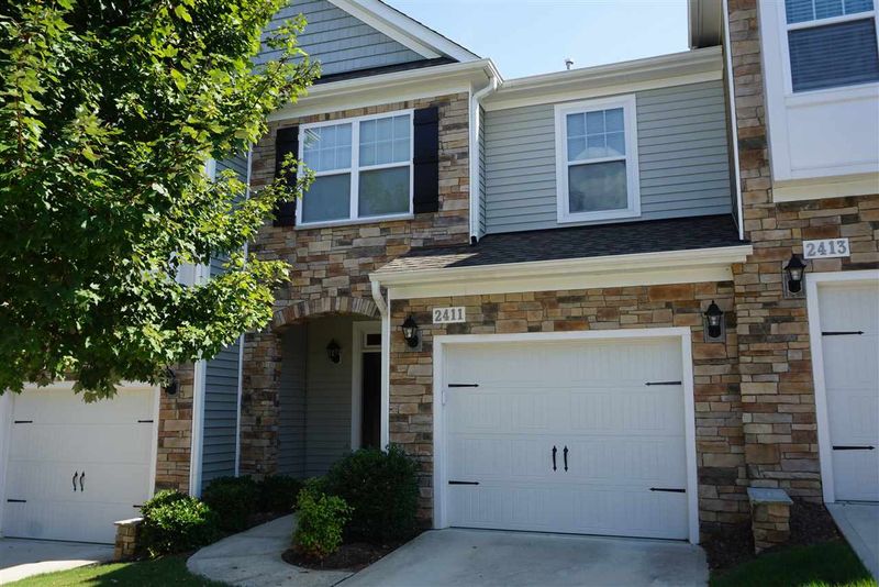 2411 Memory Ridge Dr, Raleigh, NC 27606