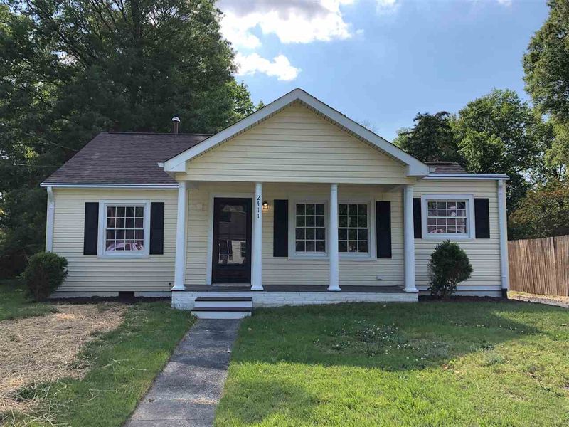 2411 State St, Durham, NC 27704