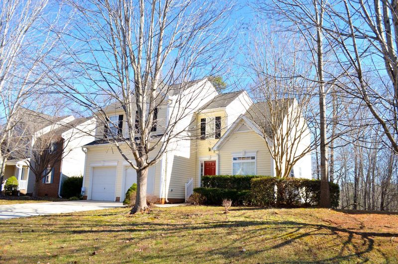 2411 Summit Dr, Hillsborough, NC 27278