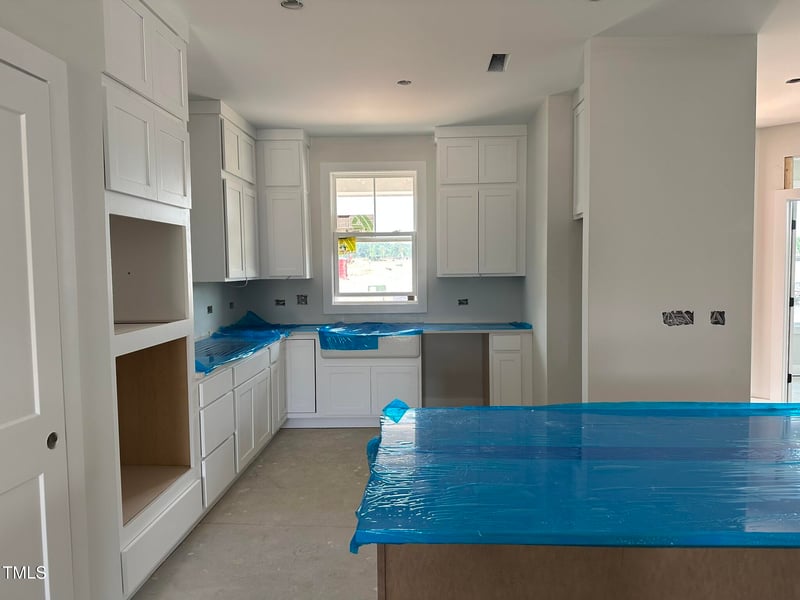 2412 Adrift Rd, Fuquay Varina, NC 27526