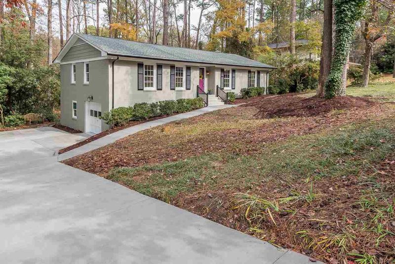 2412 Alpine Rd, Durham, NC 27707