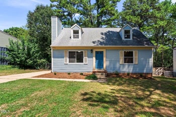 2412 Cavalier St, Raleigh, NC 27603