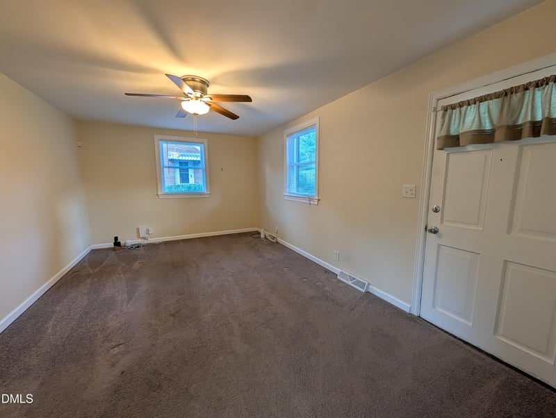 2412 Dallas St, Durham, NC 27707