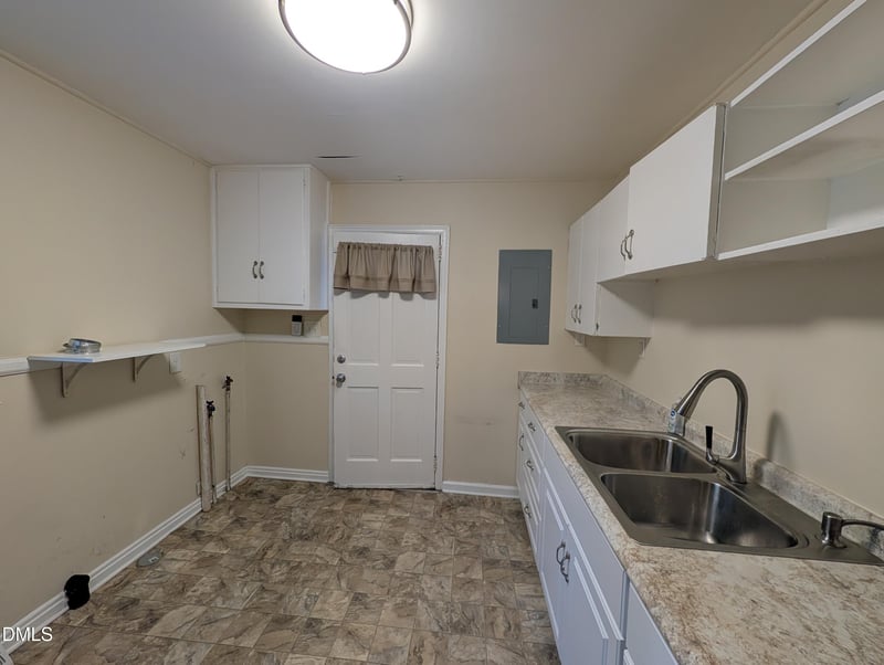 2412 Dallas St, Durham, NC 27707