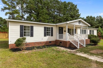 2412 Esther Ln, Fayetteville, NC 28312